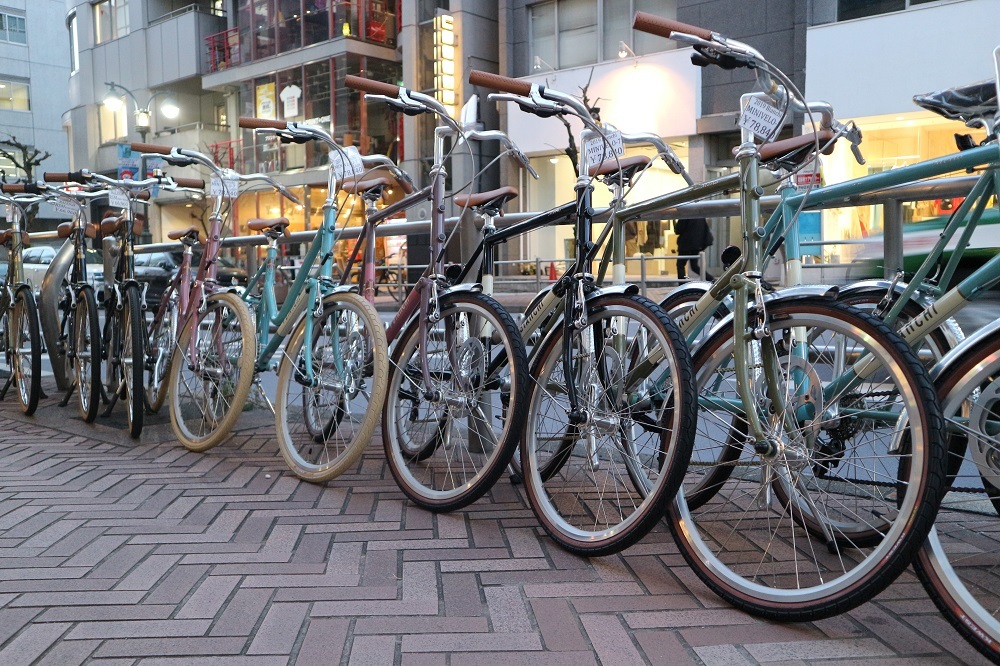 2月17日 渋谷 原宿 の自転車屋 FLAME bike前です_e0188759_19024013.jpg