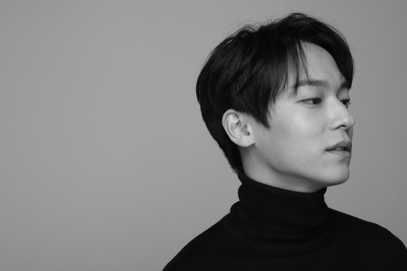 ビョンホンインタビュー チョ ジョンソクは憧れの俳優 共演できて光栄 あんびの猫 寝ても醒めてもチョ ジョンソク