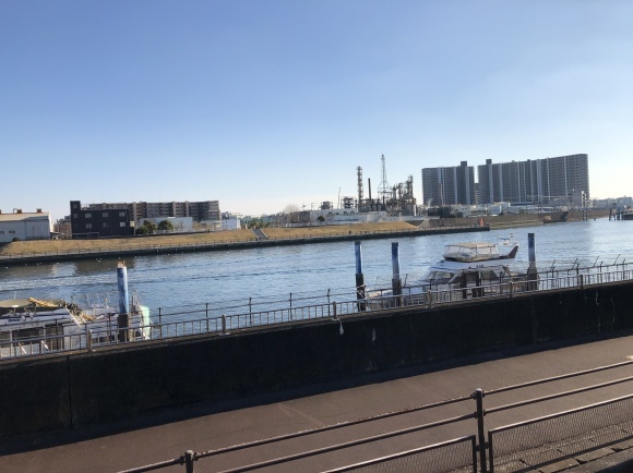 f0233916_05023150.jpg