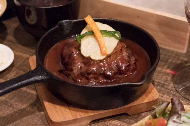 お肉を愛する人へ　 肉洋食オオタケ_e0369736_09040079.jpg