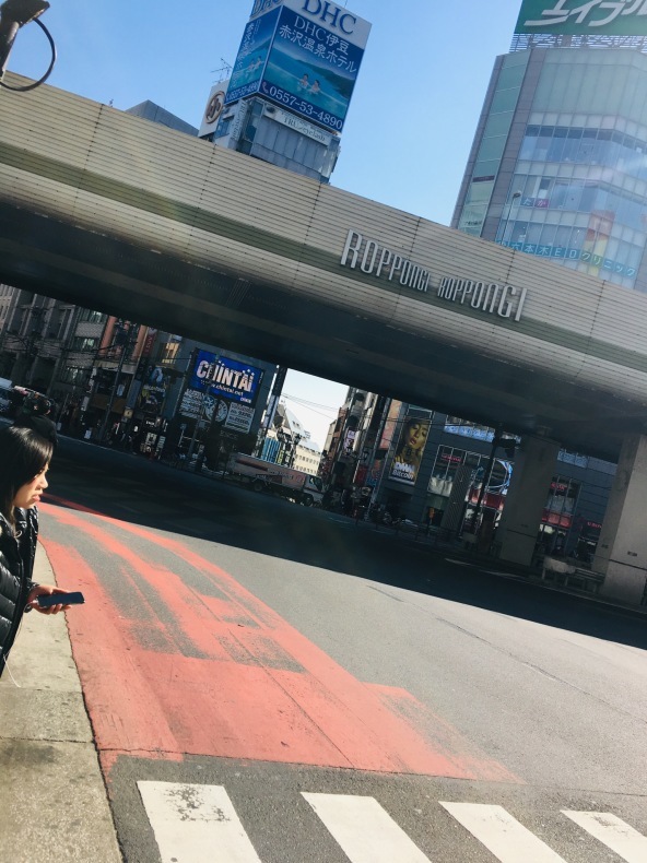 ぎろっぽんの秘密基地に潜入 ヘアーマーケットピースのほうれんそう ぎろっぽんの秘密基地に潜入 ヘアーマーケットピースのほうれんそう