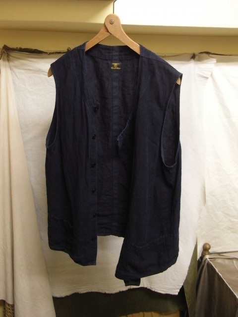 たまんね～なぁ / french victorians heavylinen shirt , da frenchwork heavylinen vest_e0130546_17055891.jpg