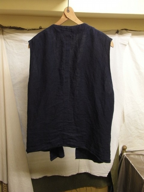 たまんね～なぁ / french victorians heavylinen shirt , da frenchwork heavylinen vest_e0130546_17062048.jpg