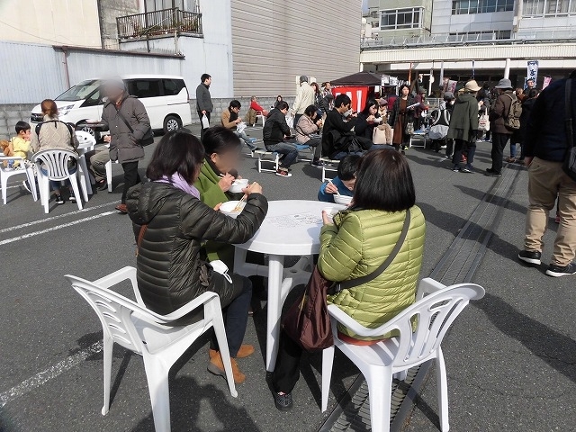 B級グルメが6地区参戦 通算4回目の「ご当地グルメ」のイベント「吉原まるごとマルシェ」_f0141310_07554468.jpg