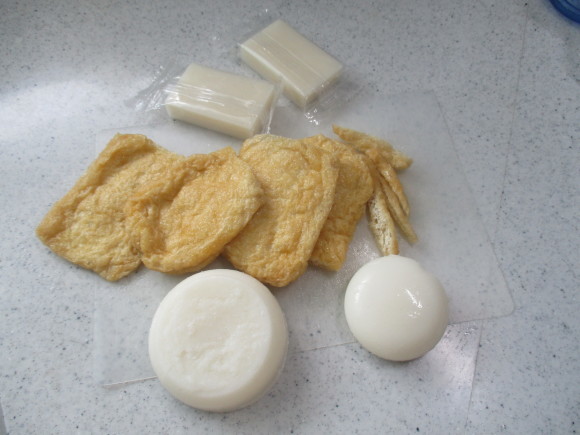 おでんの準備_a0279743_14255223.jpg