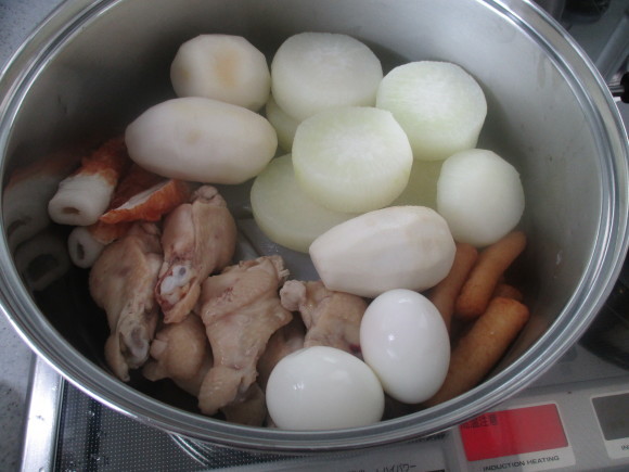 おでんの準備_a0279743_14291738.jpg