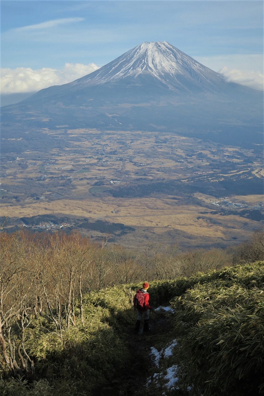 毛無山から雨ヶ岳_a0286351_23142531.jpg