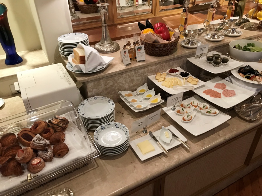 2019年1月 ザ・ナハテラス 真南風とクラブラウンジで朝食_f0299682_21315109.jpg