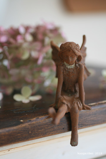 p r o u d_b0081419_03461584.jpg