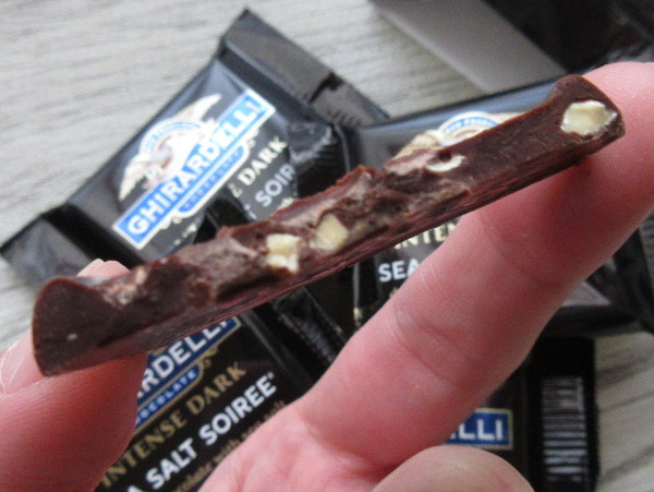 GHIRARDELLI INTENSE DARK SEA SALT SOIREE_c0152767_20335816.jpg