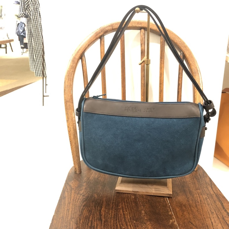 new arrival_b0397010_16300754.jpeg