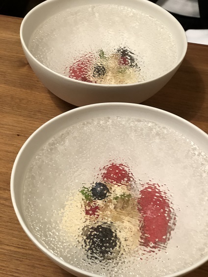 感動を食べるレストラン_b0060363_08103036.jpeg