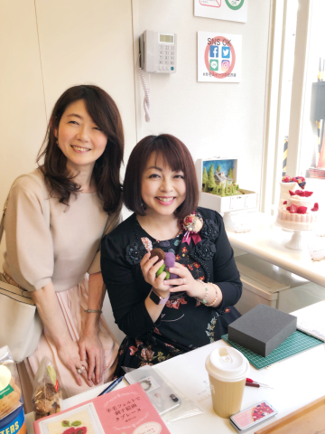 福田りお先生の「Tram A\'s sweet」の定期展 「第10回記念 羊毛スイーツの世界展(終)」へ_a0157409_11161270.jpeg
