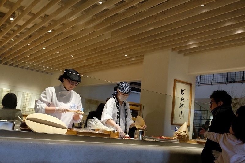 どら焼きもありまっせ!_e0374932_07301612.jpg