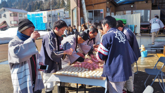 餅つきのまち_c0336902_14383482.jpg