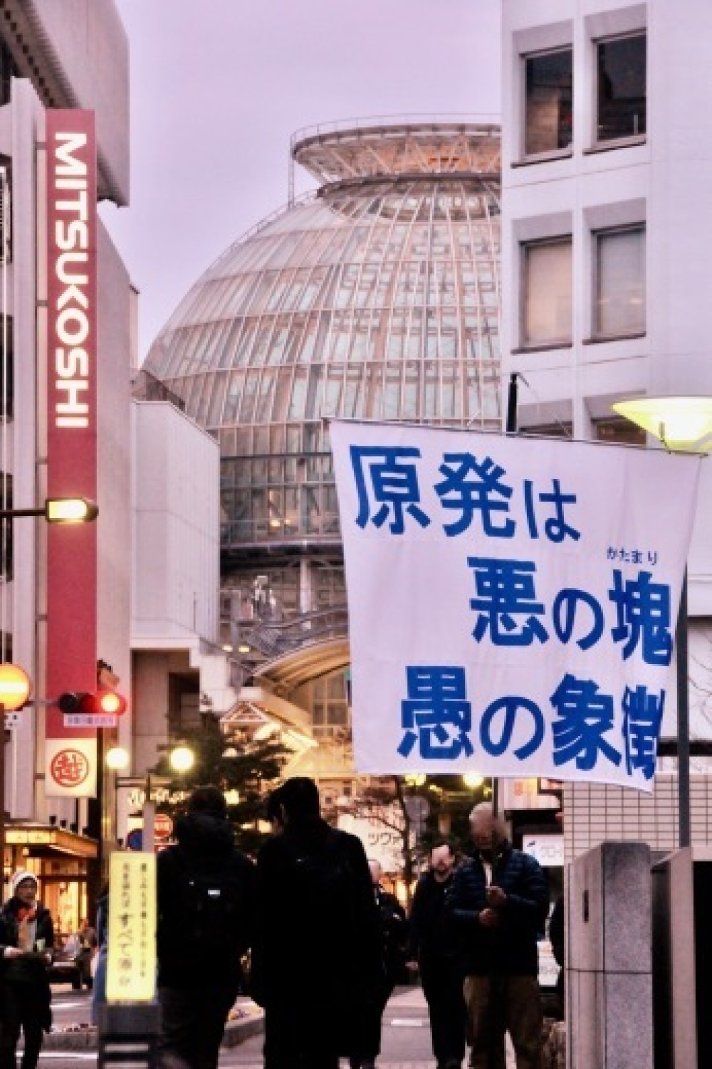 b0242956_19222305.jpeg