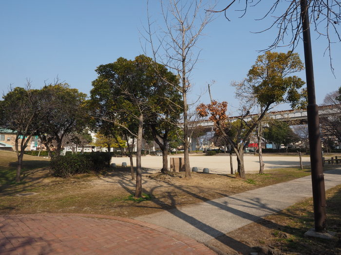 佐伯区民文化センター&五日市中央公園_c0116915_22495849.jpg