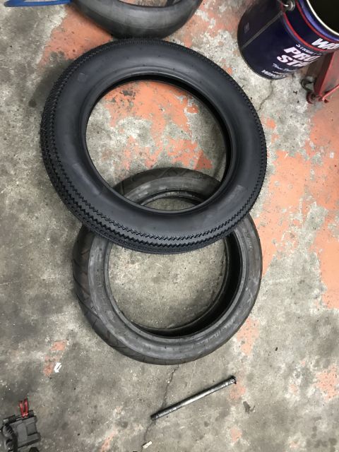 CB400 カスタム S様号開始!_a0164918_11101209.jpg