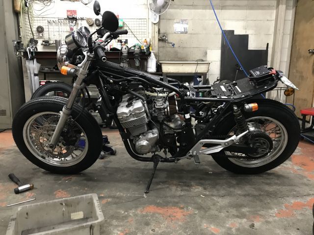 CB400 カスタム S様号開始!_a0164918_11103136.jpg