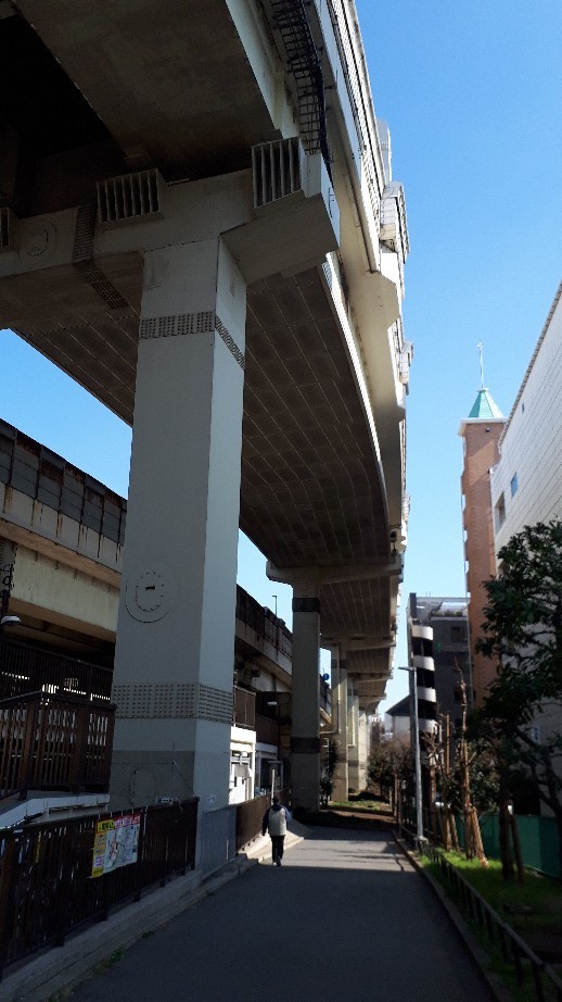 <インスタグラムやめます>おはようございます。あたたかくなってまいりました。(後日談あり)_b0116271_08523318.jpg