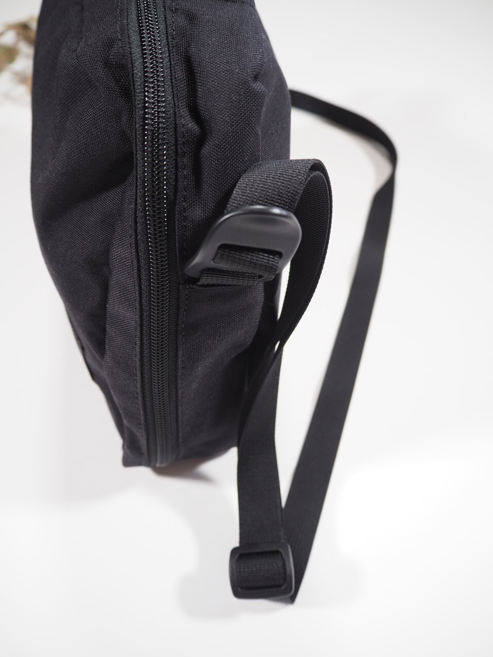 BACH ACCESSORY BAG L_e0357389_12154316.jpg