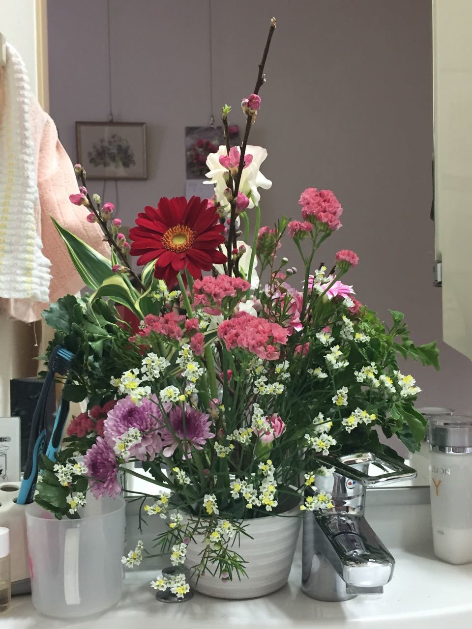 雑草抜きと除草剤撒き_f0130894_22350999.jpg