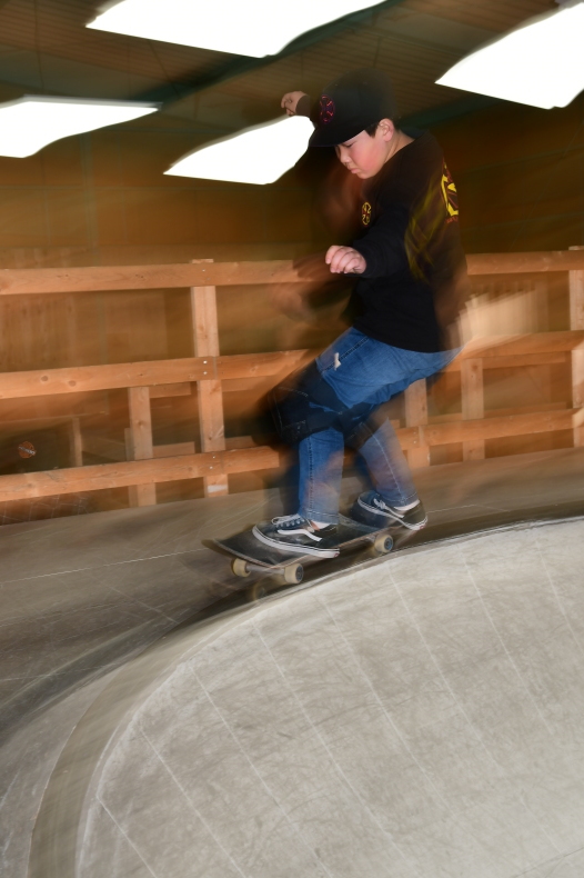SKATE_f0381120_03350550.jpeg