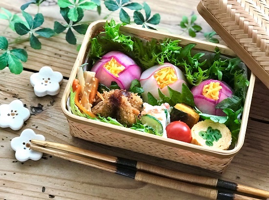 小さな春 弁当 と お誕生日ケーキ♪_d0249193_23185371.jpg