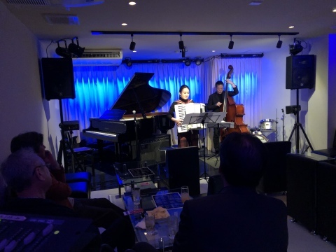 広島 Jazzlive comin 本日2月28日のジャズライブ_b0115606_12253766.jpeg