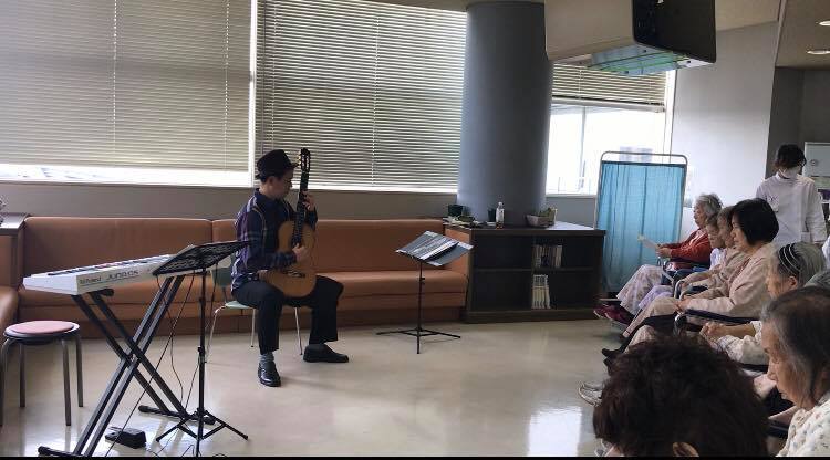 高砂市民病院での演奏_d0077106_13291419.jpg
