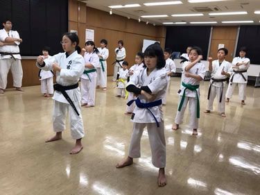 木曜空手　前田教室　手稲教室_c0118332_23371188.jpg
