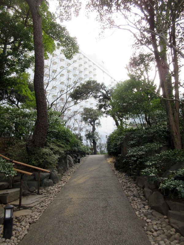 おやつタイムのラウンジ巡り【グランドプリンスホテル新高輪】_b0009849_11303669.jpg
