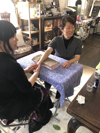 アロマハンドレッスン_a0191183_16301160.jpeg