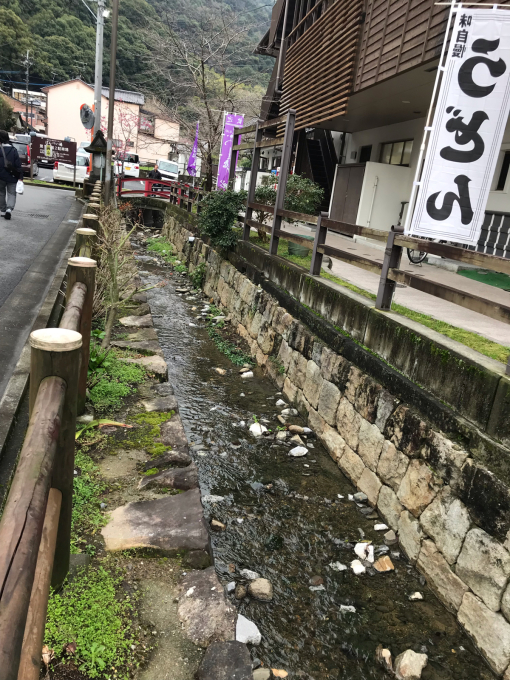 私的ブログ…休日はアテの為のアテのあるドライブへ…編(^^)_d0132688_10082246.jpg