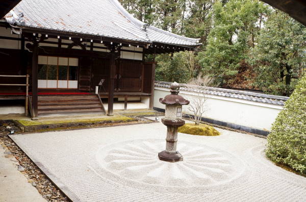 ぶらり・京都～泉涌寺　3日目の1～_c0122791_22535516.jpg