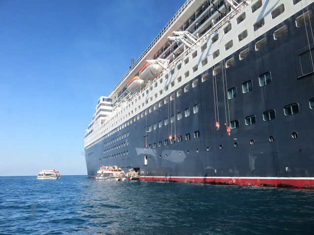 f0346196_10015335.jpg
