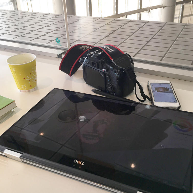 パソコンとスマホ、どちらが創作活動に適しているか #デルアンバサダー_c0060143_15550224.jpg
