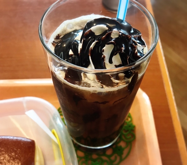 f0304452_11182677.jpeg