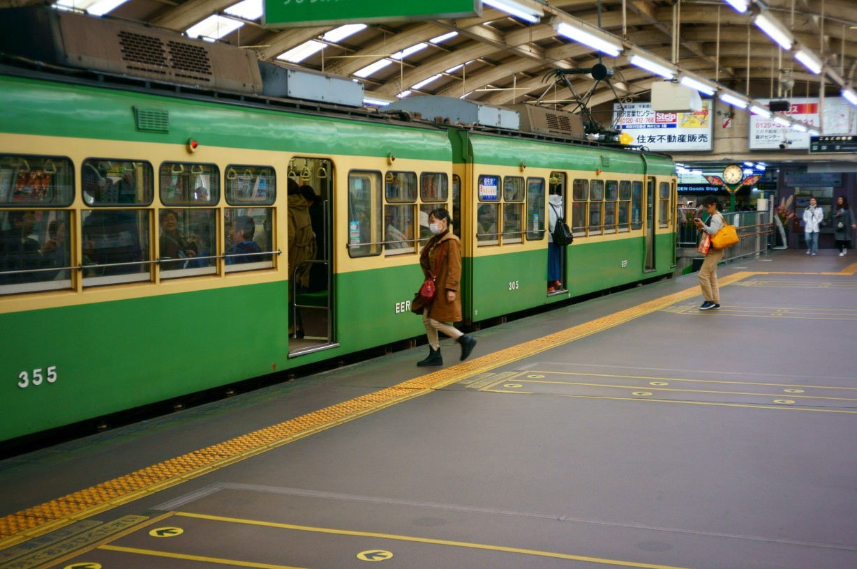 京セラ TD Carl Zeiss Tessar T* 35mm F3.5