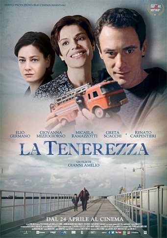 《ナポリの隣人》(La Tenerezza,2017)_e0036980_21450201.jpg