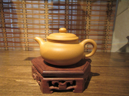 茶壺画像 ー 周志雲_b0151300_13191939.jpg