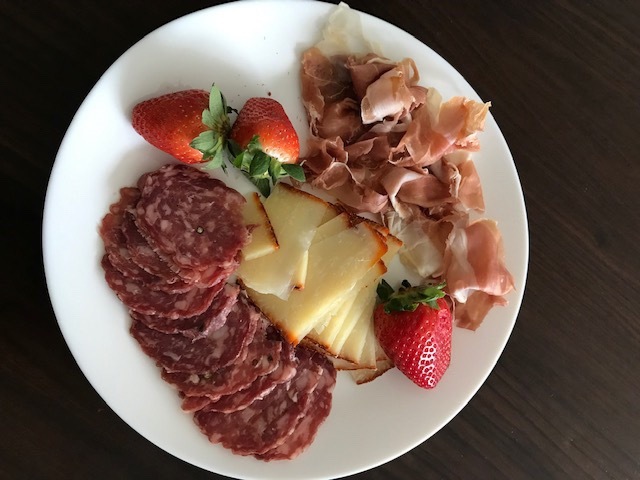 アメリカ人どんな和食が食べれるのやら、、、。_d0269832_11442086.jpeg