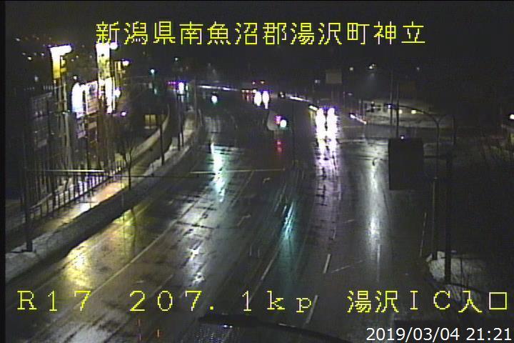 19年3月4日 夜の新潟ライブカメラ 三国峠で雪が降っているようです スノーボードが大好きっ Snow Life In 21 22