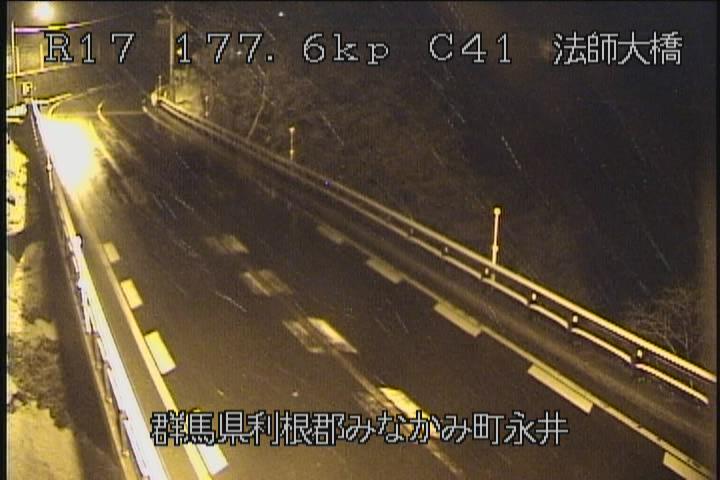 19年3月4日 夜の新潟ライブカメラ 三国峠で雪が降っているようです スノーボードが大好きっ Snow Life In 21 22