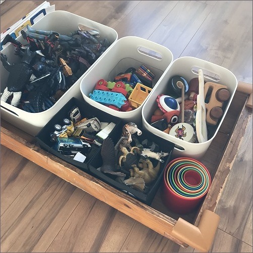 【 おもちゃ収納の実験はつづく 】_c0199166_15303281.jpg