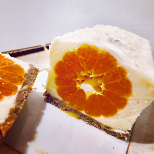 まるごとミカン入りレアチーズケーキ 黒豆日記