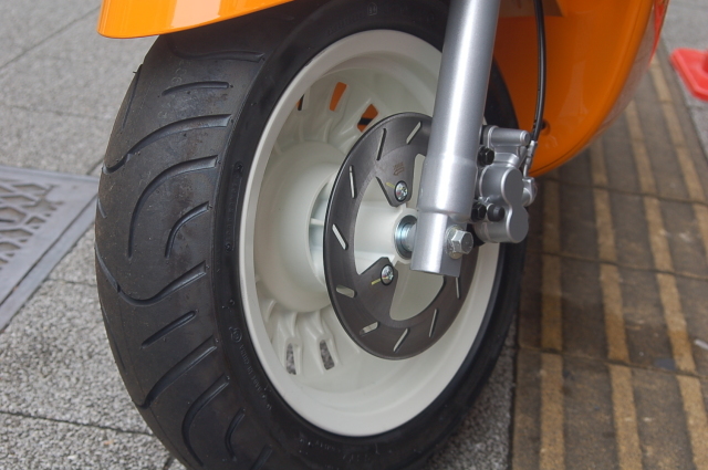 PEUGEOT ジャンゴ エバージョン_d0099181_16082715.jpg