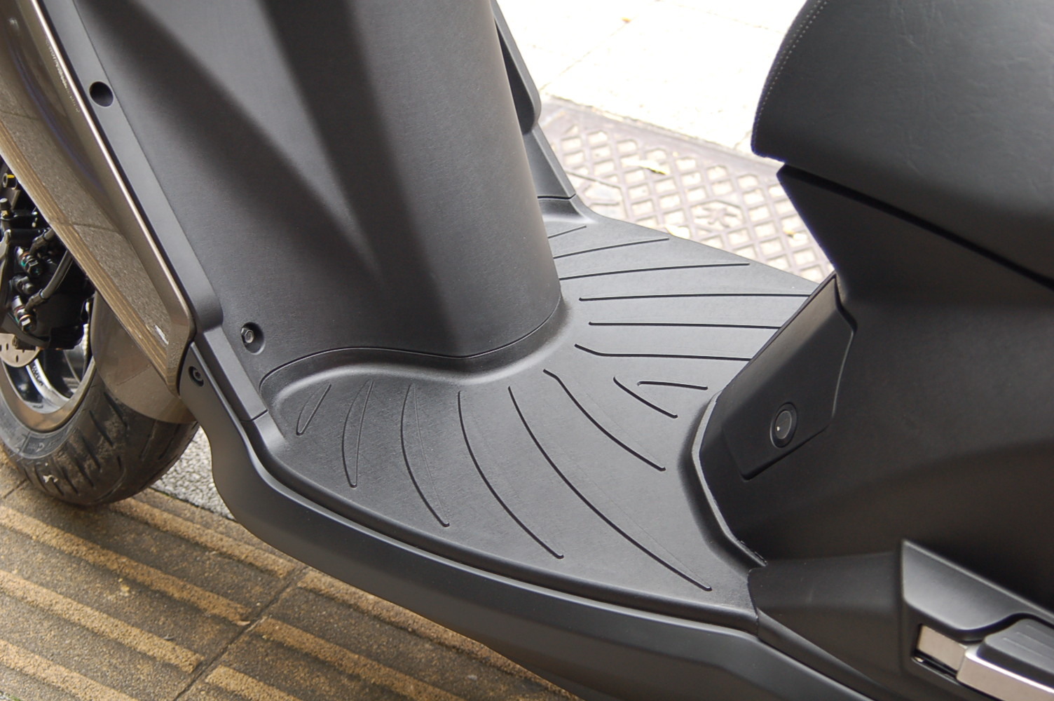 CITY STAR SMARTMOTION(スーマートモーション125)★PEUGEOT(プジョー)_d0099181_18434159.jpg