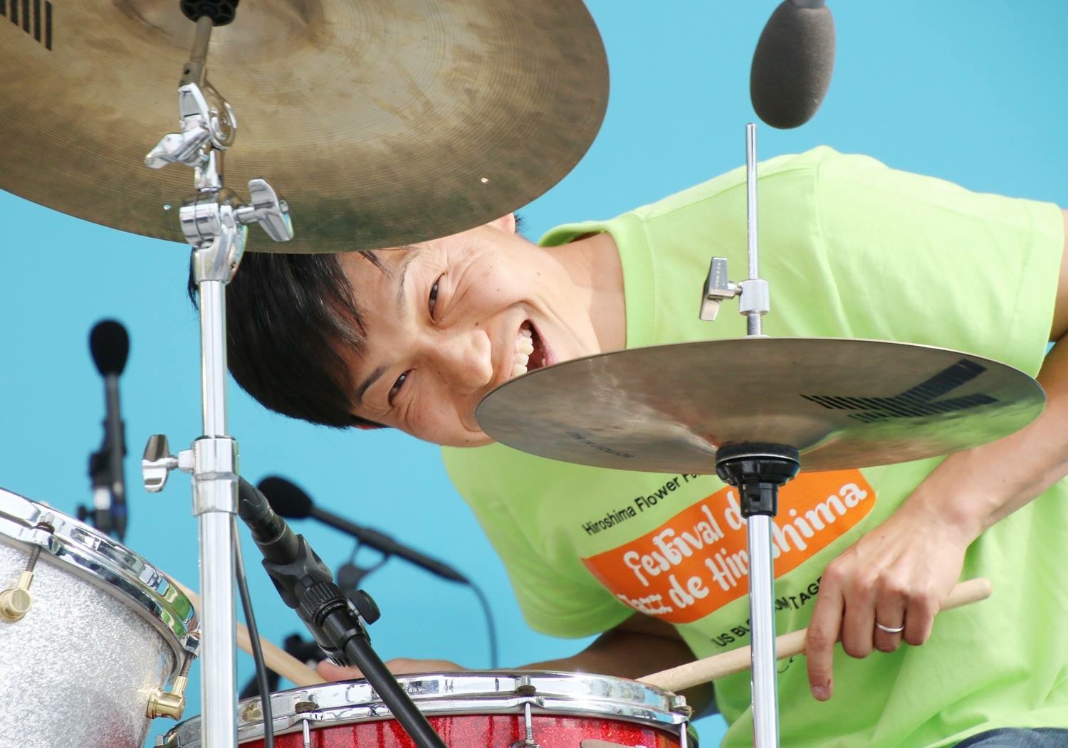 広島 ジャズライブ カミン Jazzlive Comin 9月27日金曜日のライブ_b0115606_11074927.jpeg