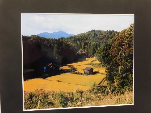 ラクロス（吉原本町）に移転・オープンした「かりん糖の和田屋」さんと「横山　茂　写真展」_f0141310_07351107.jpg
